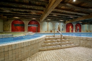 Xtrallusion offers characteristic Bed and Breakfast, B&B, Guest House, Hotel, Albergo and Country Lodge accommodation in Italy. Plus independent self-guided Walking, Adventure, Activity, Skiing and Paragliding Holiday itineraries on the Italian Rivieras, in the Italian Lakes, in the Italian Alps and in some of the most beautiful corners of Italy.